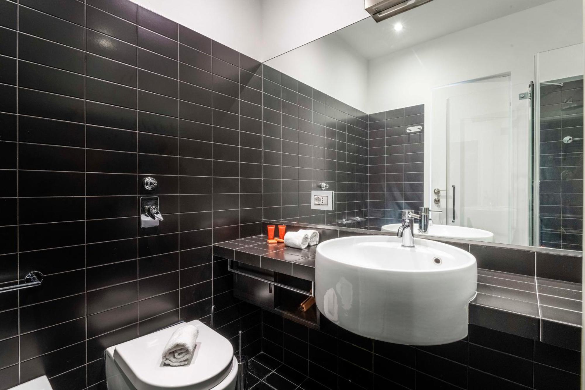 Cozy Modern Loft Few Steps From Duomo ミラノ エクステリア 写真
